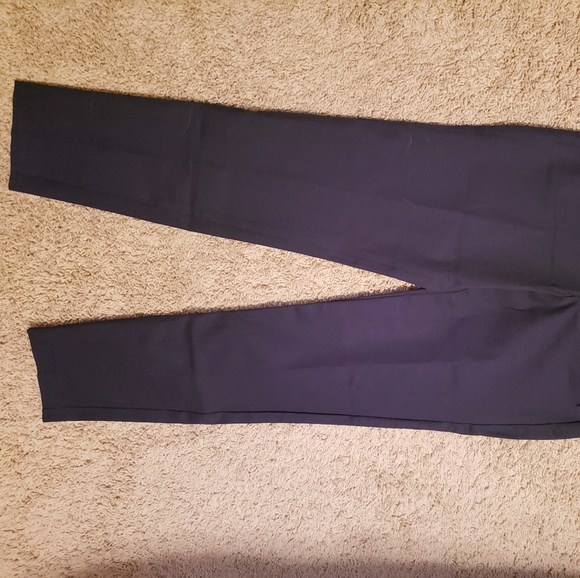 Long pants for office suite - Picture 4 of 4